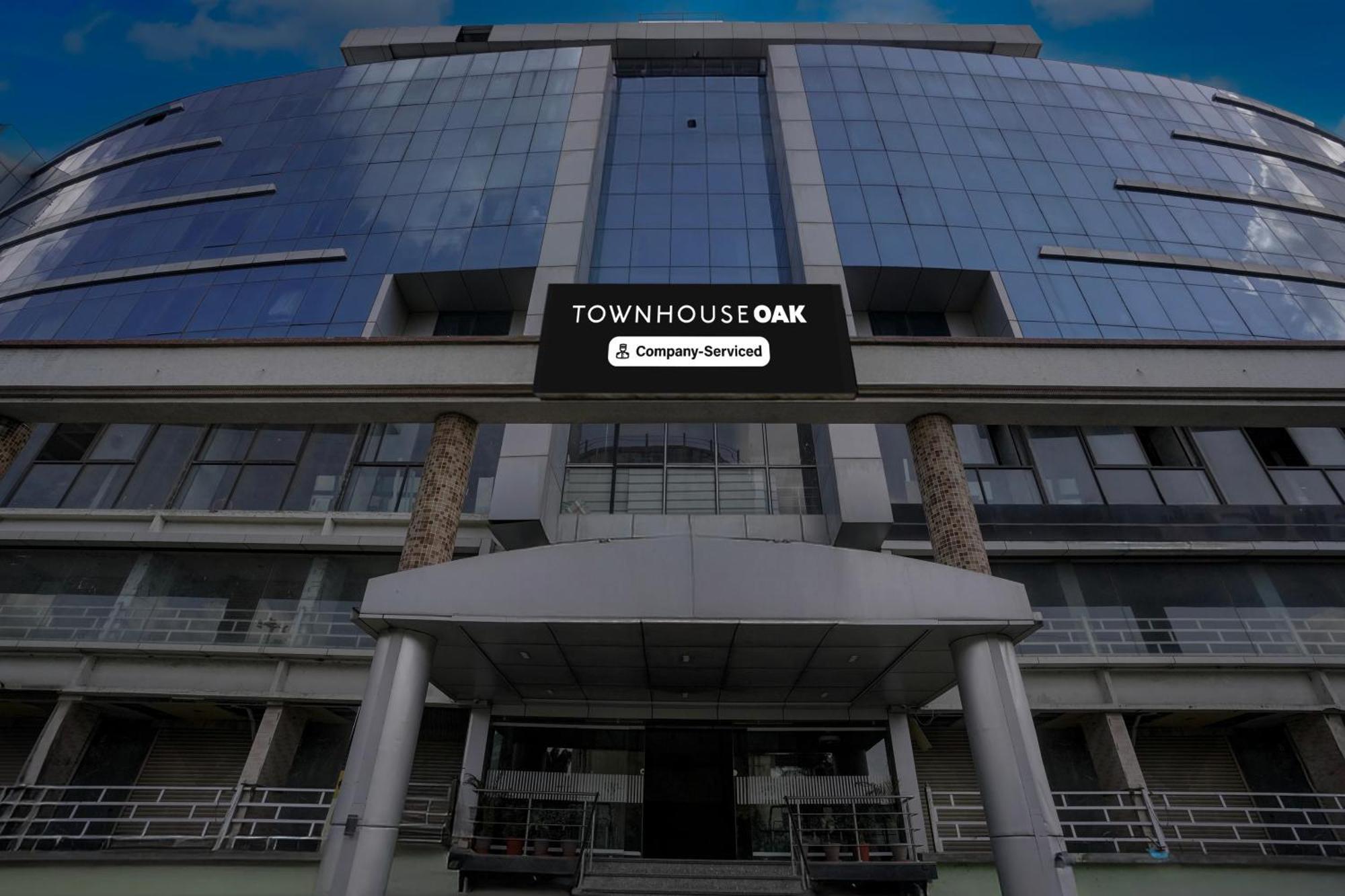 Super Townhouse Oak Bharuch Near Railway Station Formerly Hotel Kohinoor Exterior photo
